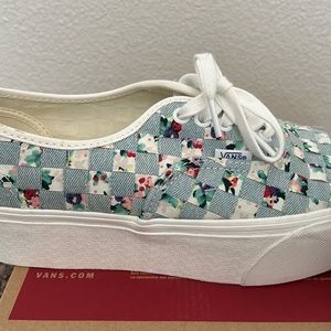 Authentic vans checkered platform